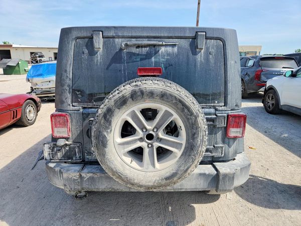 2017 JEEP WRANGLER UNLIMITED SPORT 4X4