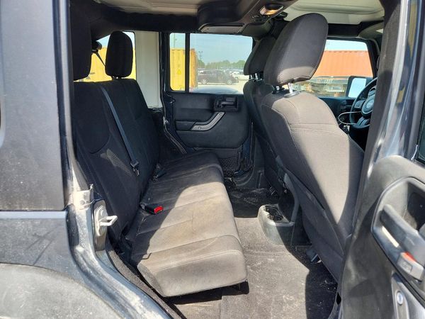 2017 JEEP WRANGLER UNLIMITED SPORT 4X4
