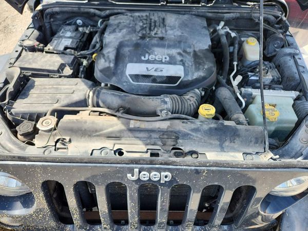 2017 JEEP WRANGLER UNLIMITED SPORT 4X4