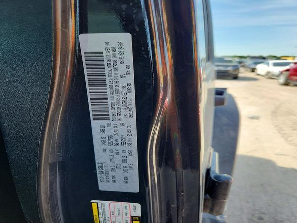 2017 JEEP WRANGLER UNLIMITED SPORT 4X4