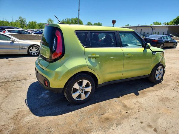 2019 KIA SOUL Base