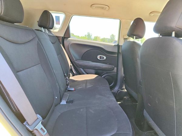 2019 KIA SOUL Base