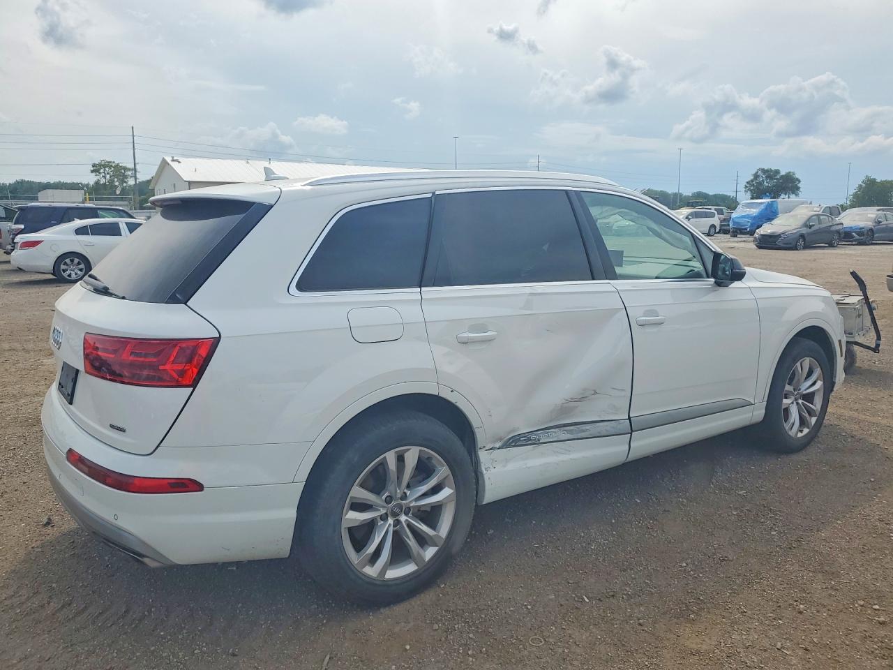 2018 AUDI SQ7