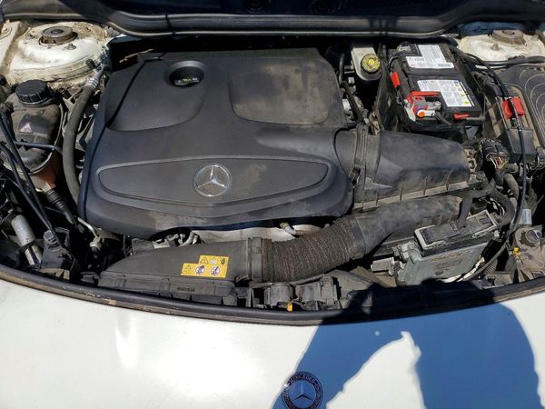 2016 MERCEDES-BENZ CLA CLA250