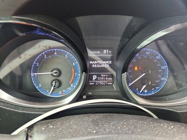 2016 TOYOTA COROLLA