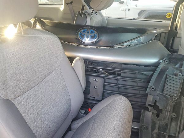 2021 TOYOTA SIENNA LE