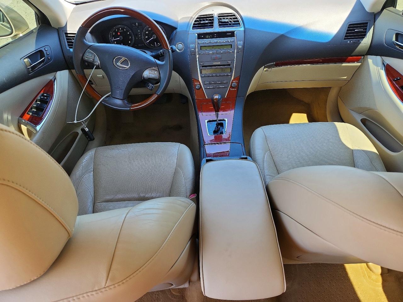 2011 LEXUS ES 350