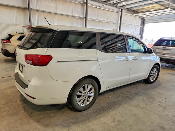 2017 KIA SEDONA LX