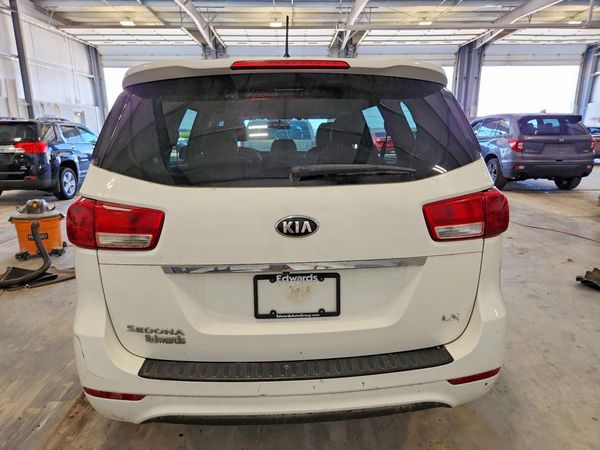 2017 KIA SEDONA LX