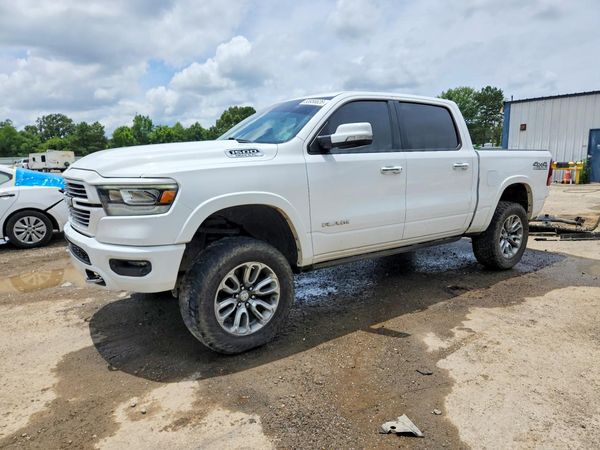 2021 RAM 1500 LARAMIE CREW CAB 4X4
