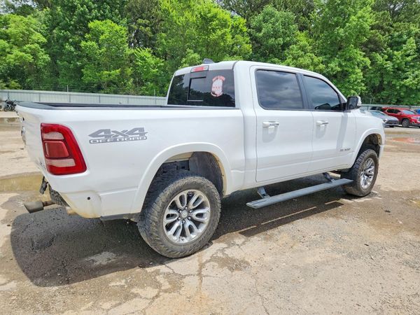 2021 RAM 1500 LARAMIE CREW CAB 4X4