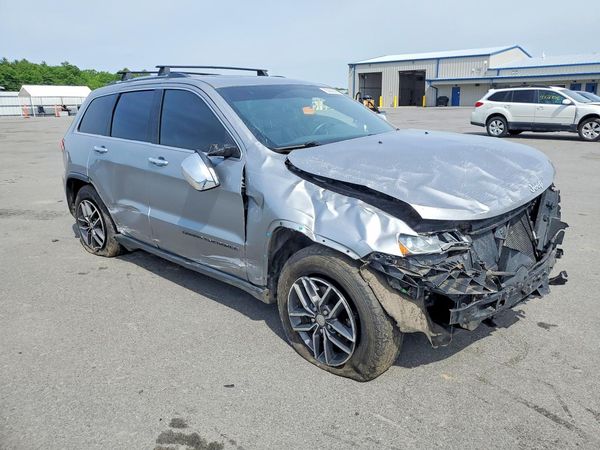 2017 JEEP GRAND CHEROKEE LIMITED 4X4