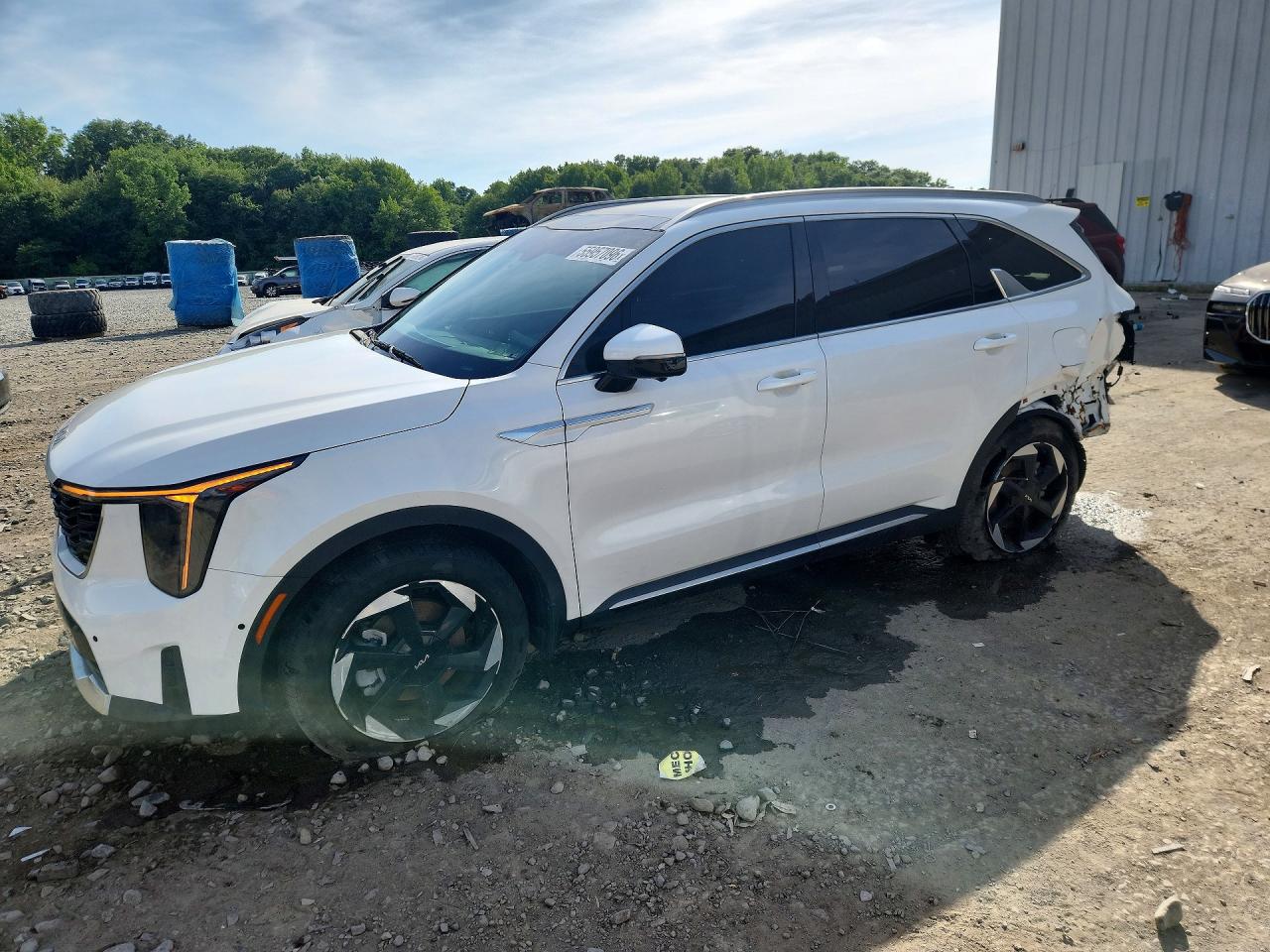 2025 KIA SORENTO