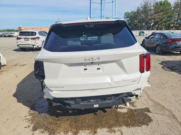 2025 KIA SORENTO
