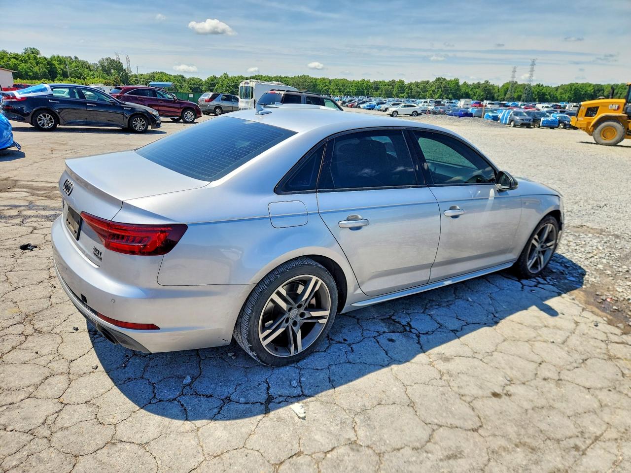2018 AUDI A4