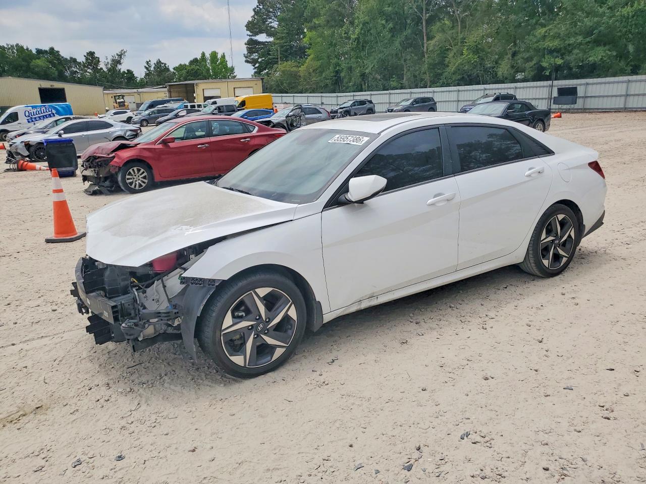2023 HYUNDAI ELANTRA Limited