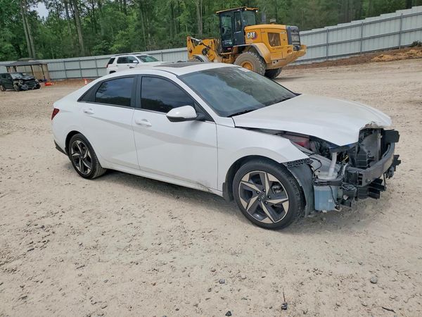 2023 HYUNDAI ELANTRA Limited