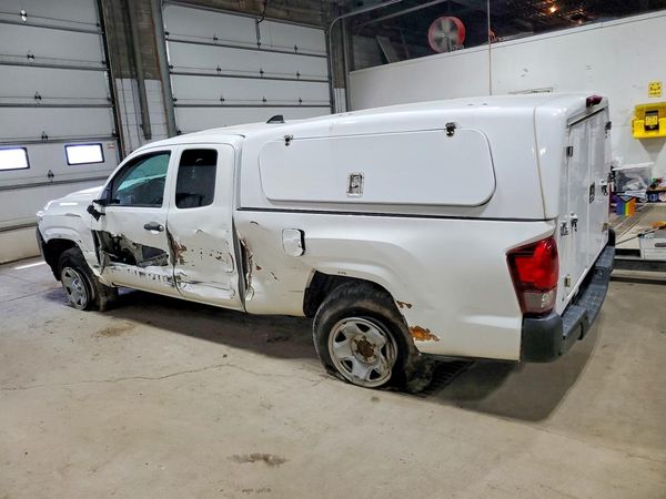 2020 TOYOTA TACOMA SR5