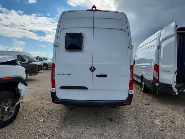 2023 MERCEDES-BENZ SPRINTER 907 (VS30)