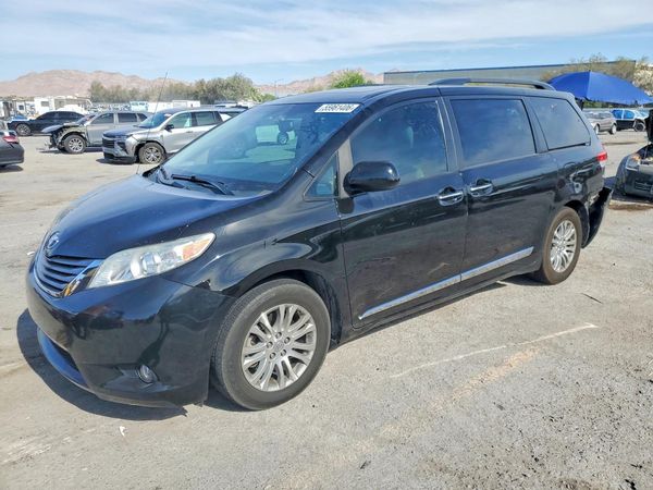 2014 TOYOTA SIENNA