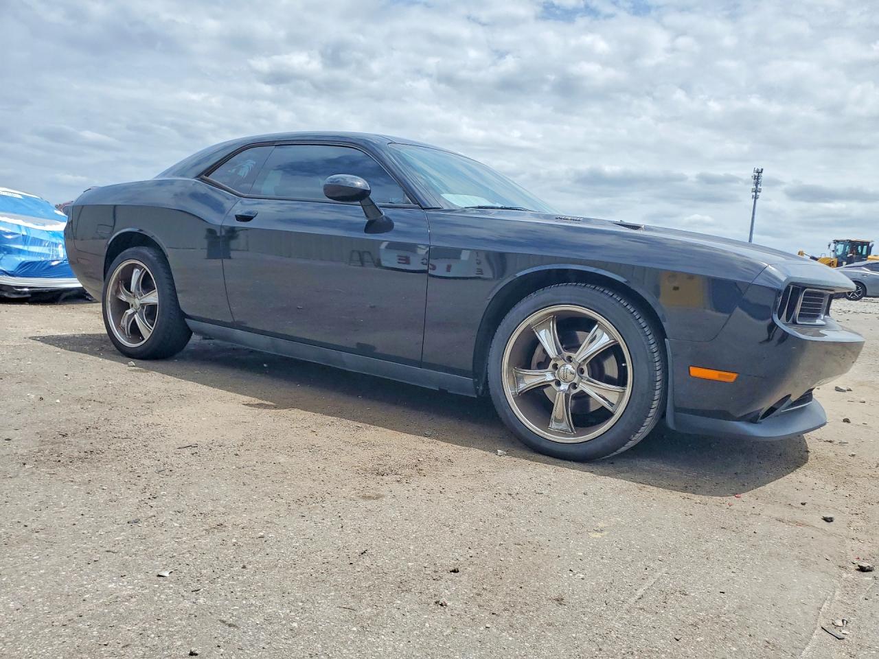 2013 DODGE CHALLENGER R/T