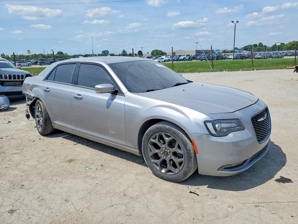 2016 CHRYSLER 300 300S