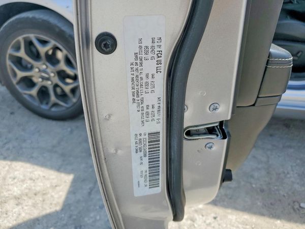 2016 CHRYSLER 300 300S