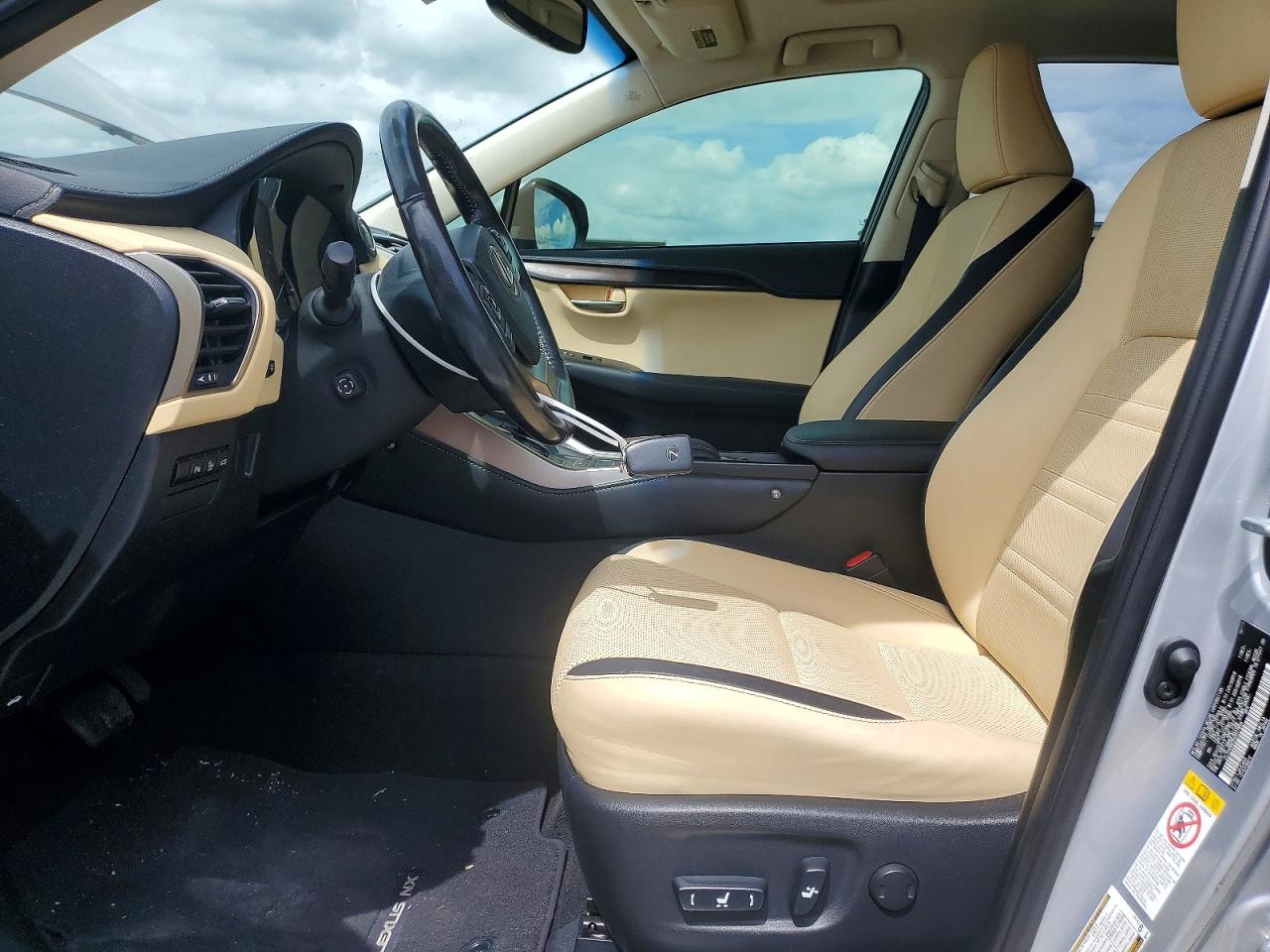 2017 LEXUS NX 200T 200t Luxury