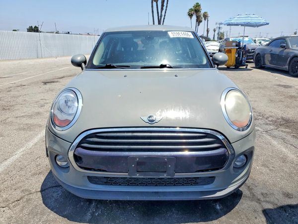 2017 MINI COOPER