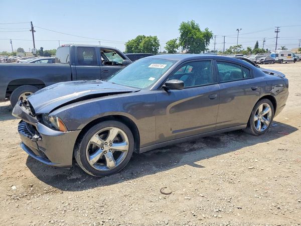 2013 DODGE CHARGER SXT