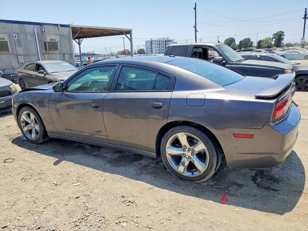 2013 DODGE CHARGER SXT