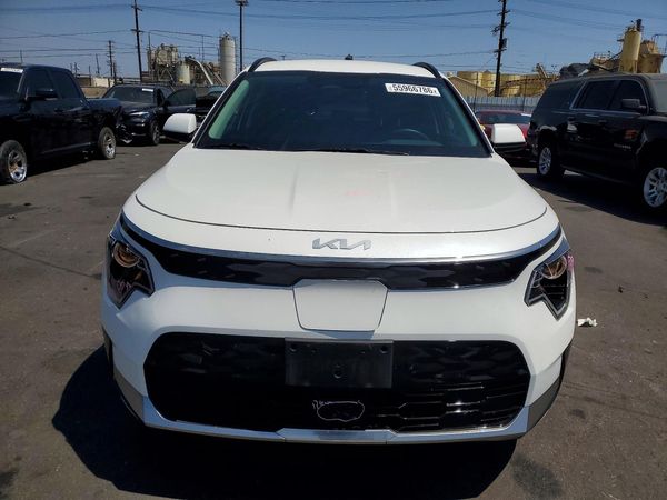 2024 KIA NIRO Wind