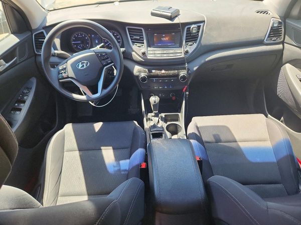 2018 HYUNDAI TUCSON SE Standard