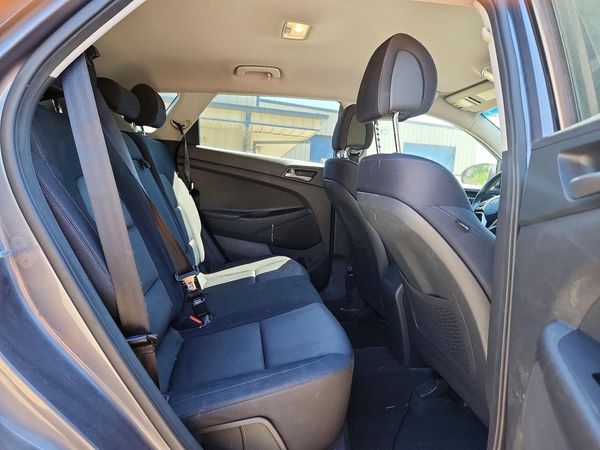 2018 HYUNDAI TUCSON SE Standard