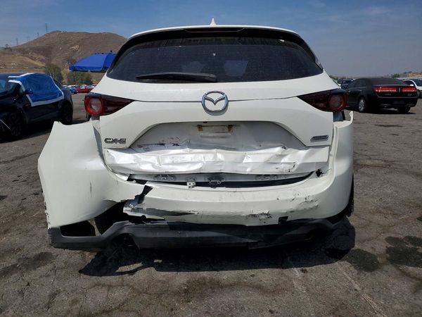 2018 MAZDA CX-5 Sport