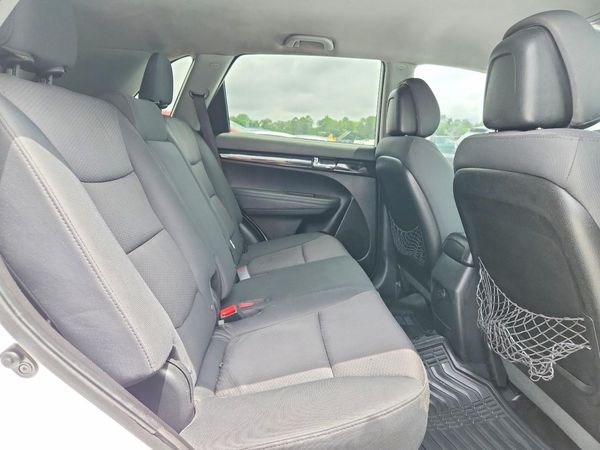 2012 KIA SORENTO GL(Middle-low grade)