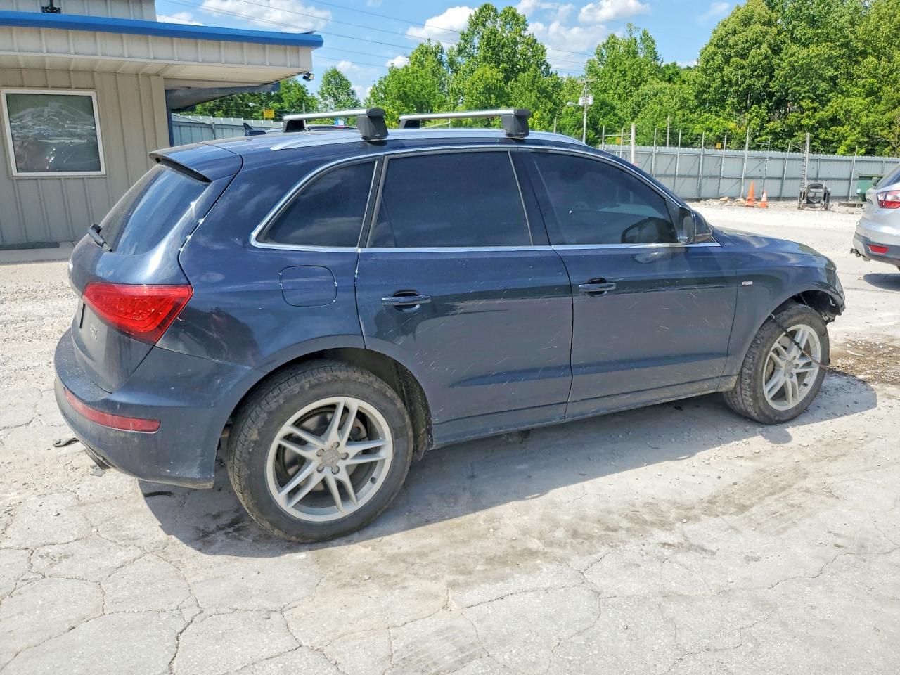 2014 AUDI Q5