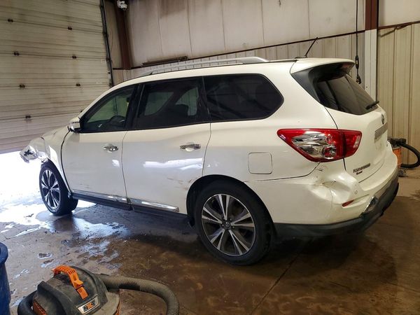 2018 NISSAN PATHFINDER