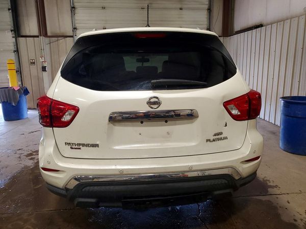 2018 NISSAN PATHFINDER