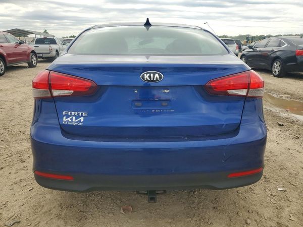 2017 KIA FORTE