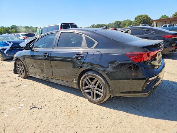 2021 KIA FORTE GT Line