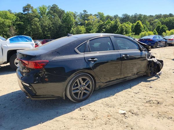 2021 KIA FORTE GT Line