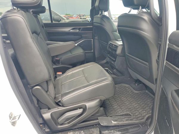 2026 JEEP GRAND WAGONEER 4X4