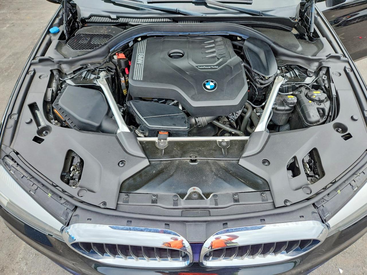 2020 BMW 530