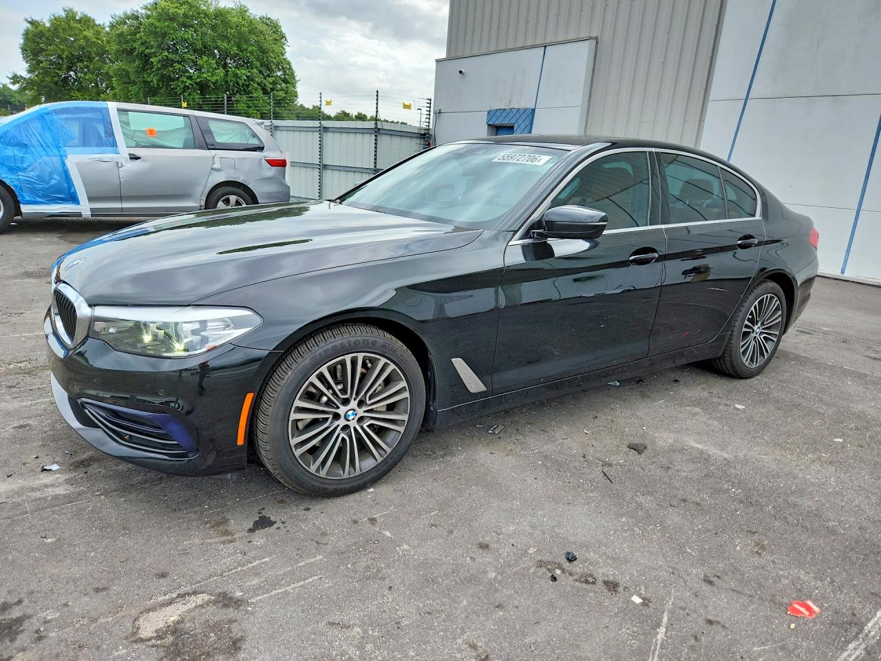 2020 BMW 530