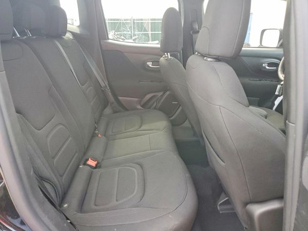 2021 JEEP RENEGADE LATITUDE 4X2