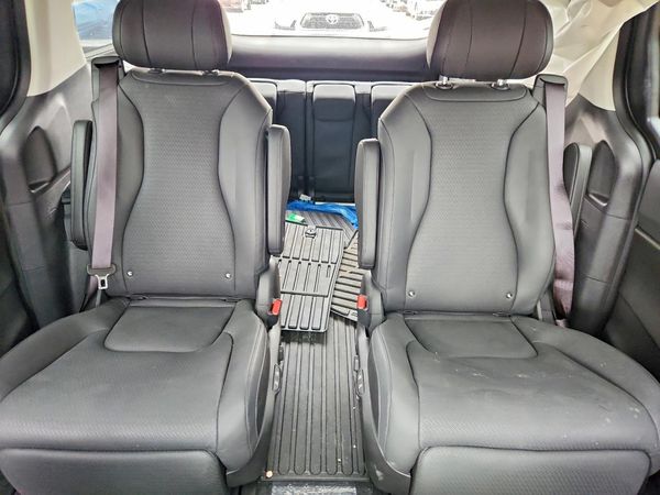 2026 KIA CARNIVAL HYBRID