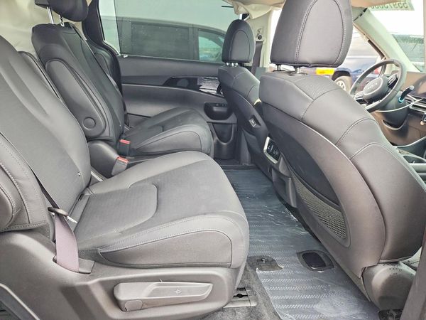 2026 KIA CARNIVAL HYBRID