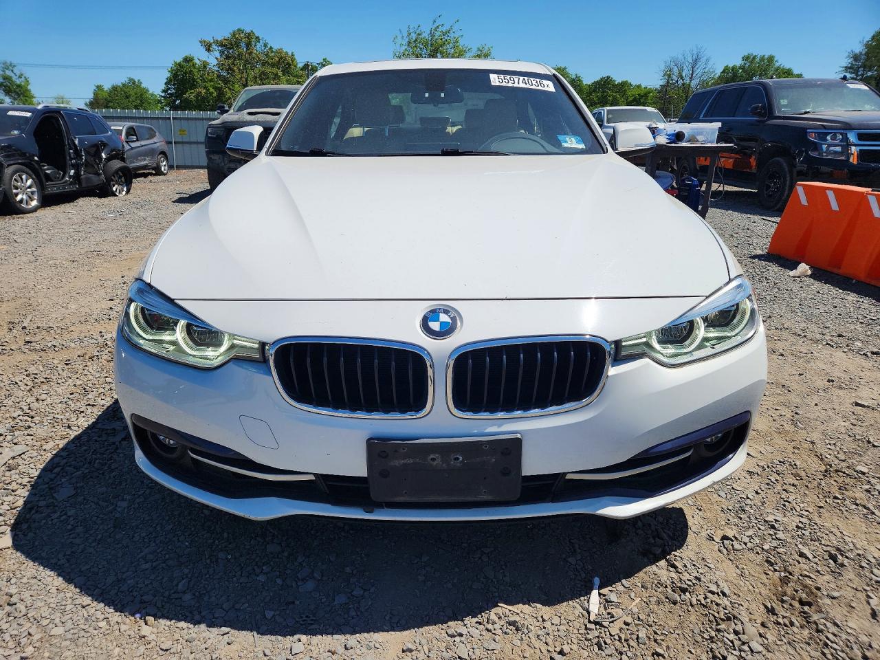 2018 BMW 330 xDrive SA