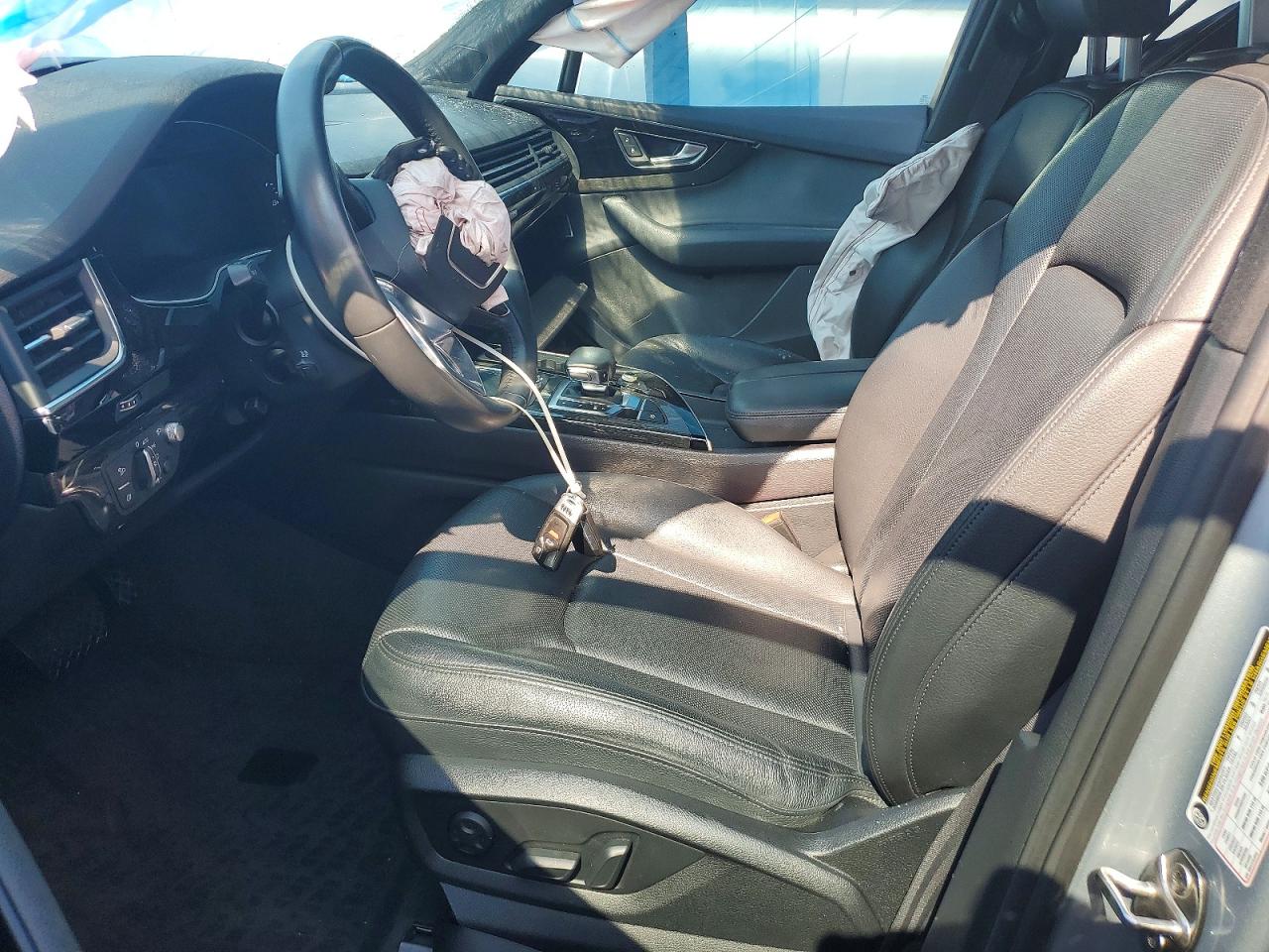 2018 AUDI Q7 quattro Prestige